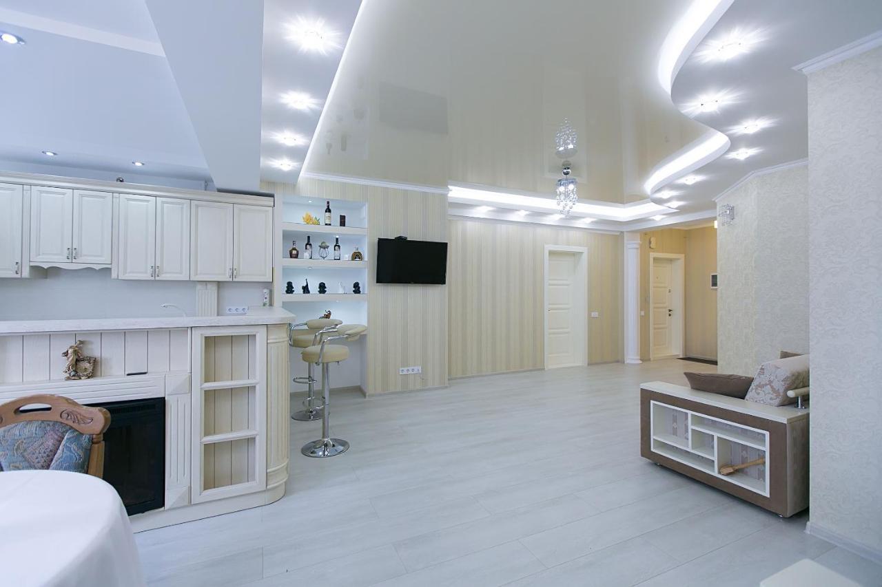 White Sky Apartment *